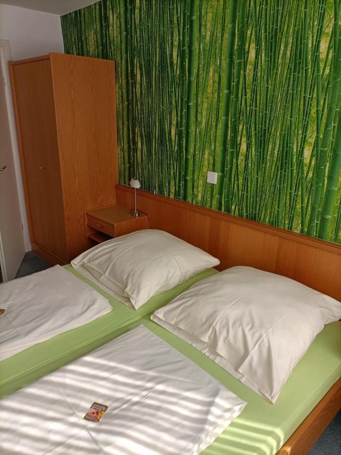 Hotel-Restaurant Babylon Dierdorf Eksteriør billede