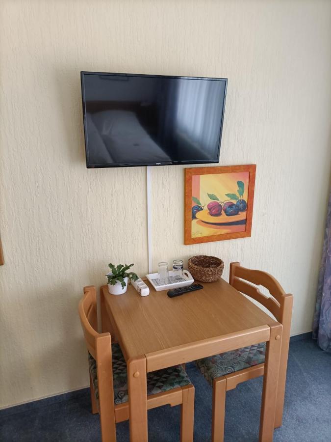 Hotel-Restaurant Babylon Dierdorf Eksteriør billede